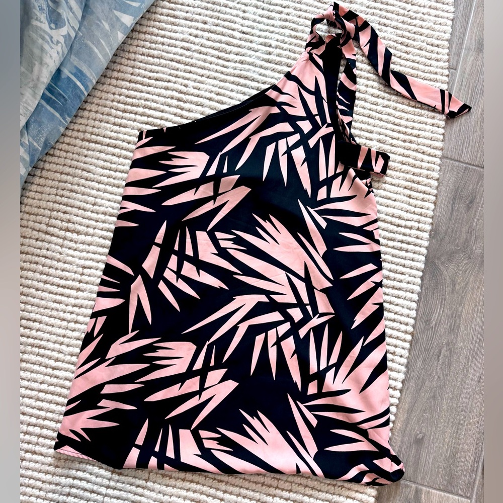 Cute one shoulder mini dress